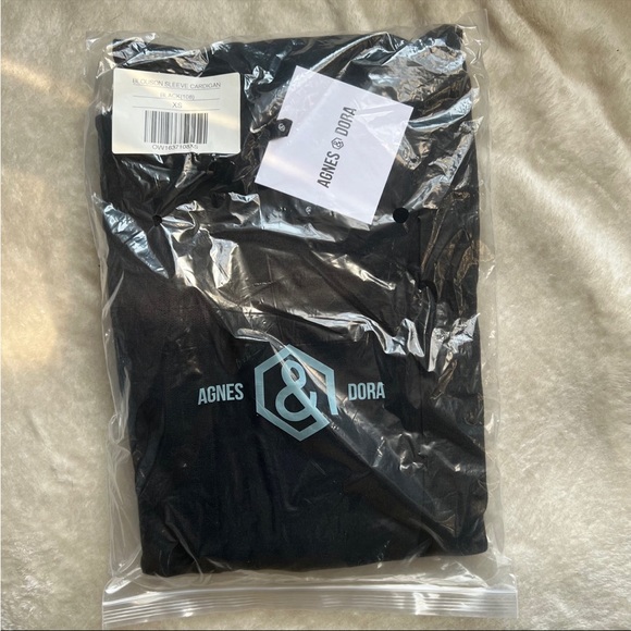 Agnes & Dora Blouson Sleeve Cardigan - Picture 3 of 4